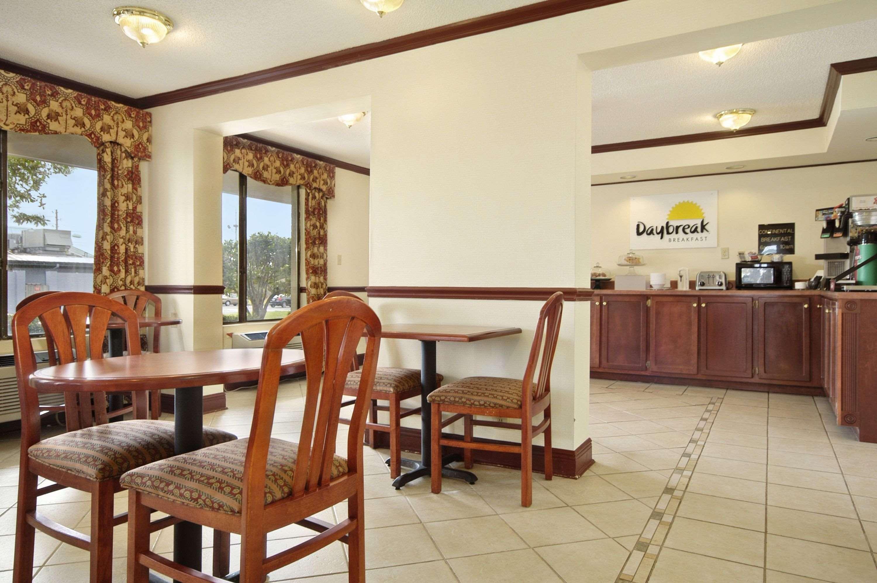 Hotel Days & Mobile Tillmans Corner