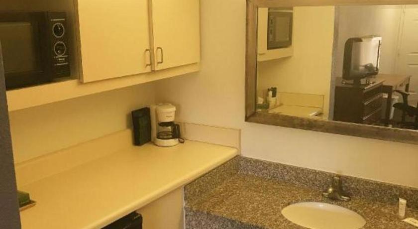 Days & Mobile Hotel